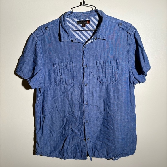 G By Guess Lightweight Cotton Short Sleeve Button Down Shirt - Picture 1 of 7